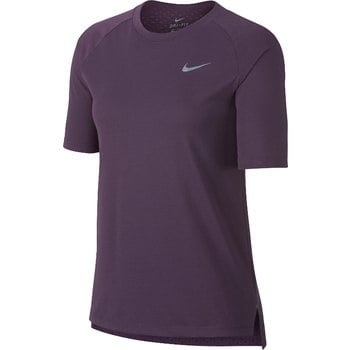 nike tailwind t shirt